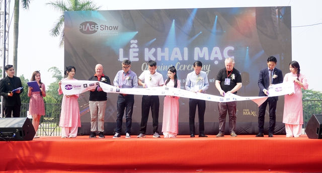 PLASE Show lần 10 khai mạc ngày 26.4 tại Hà Nội